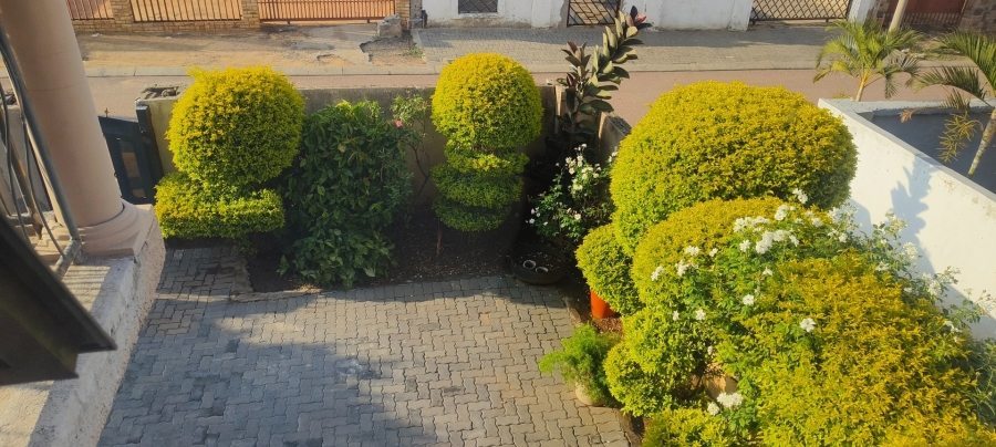 4 Bedroom Property for Sale in Tlhabane West North West